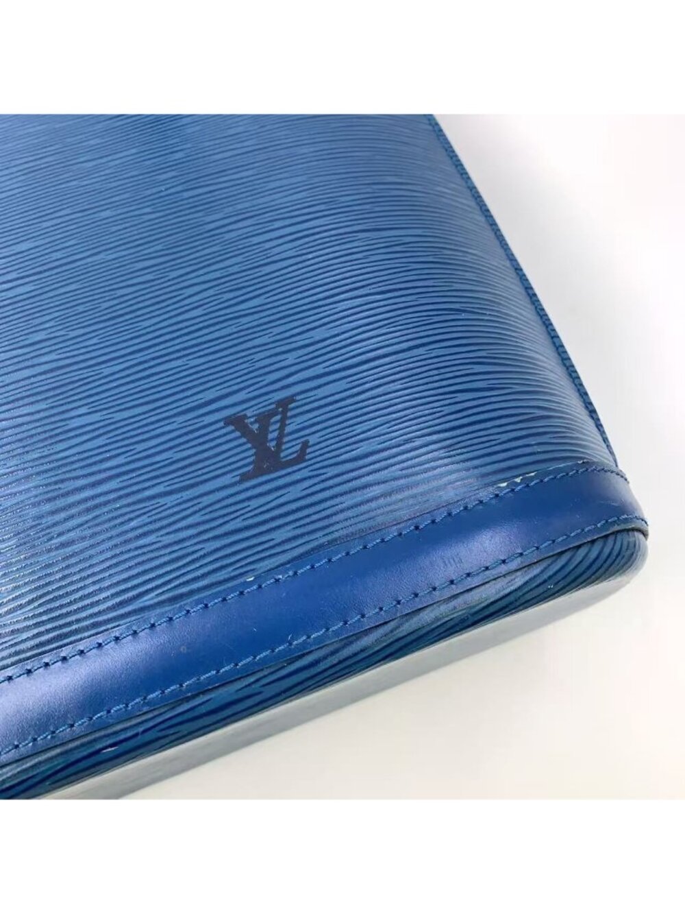 Louis Vuitton Sac Epi Toledo Blue Leather Tote Gold - Picture 9 of 15